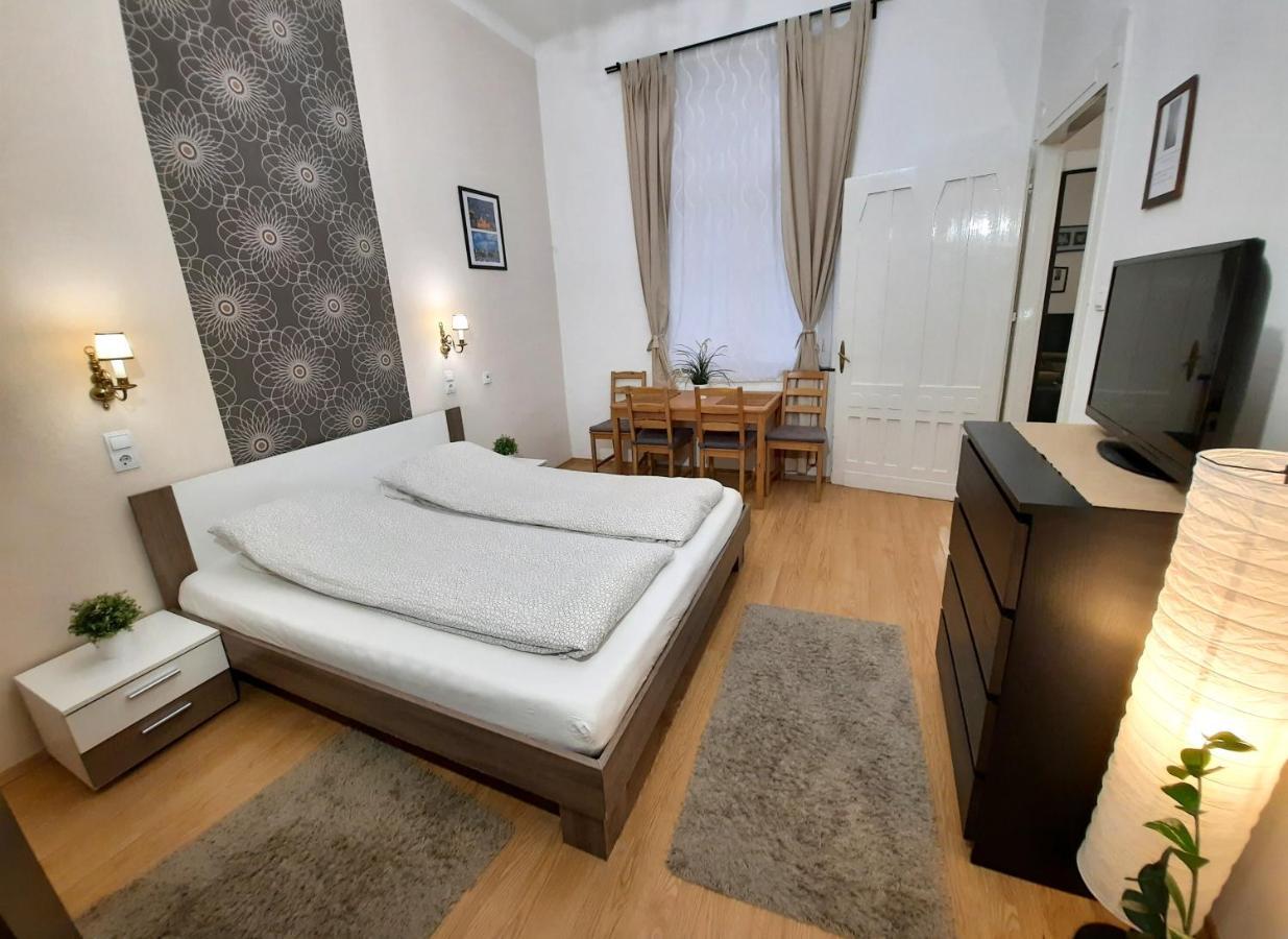 Central Gold Apartment Budapest Exterior foto